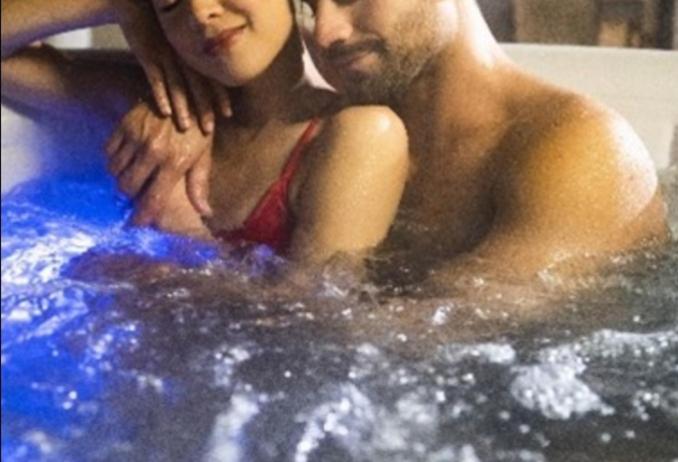 Jacuzzi Massage Sur Rdv,Duo,Reiki,Californien, Reflexologie Plantaire, Et Bouteille Mousseux Offerte Bed & Breakfast Ferolles Екстериор снимка